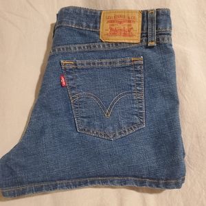 Levi's Women's Shorts